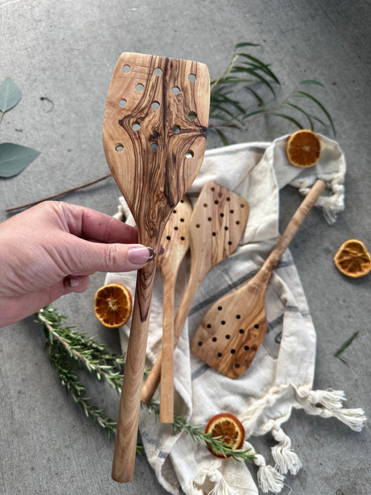 Olive Wood Spatula w/ Holes//12.5 inch