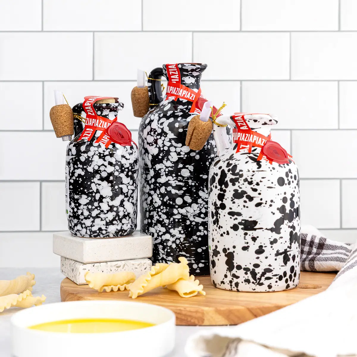 Galantino Mini Chili Pepper Olive Oil w/Italian Ceramic Crock - 100mL w/Box