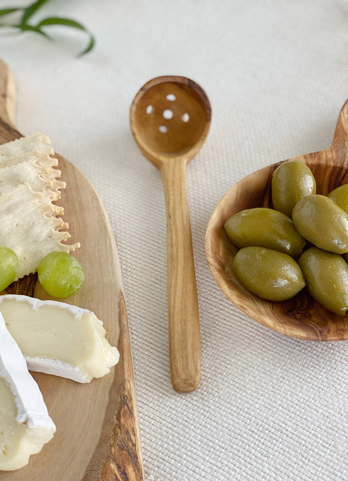 Olive Wood Pickle//Olive Spoon