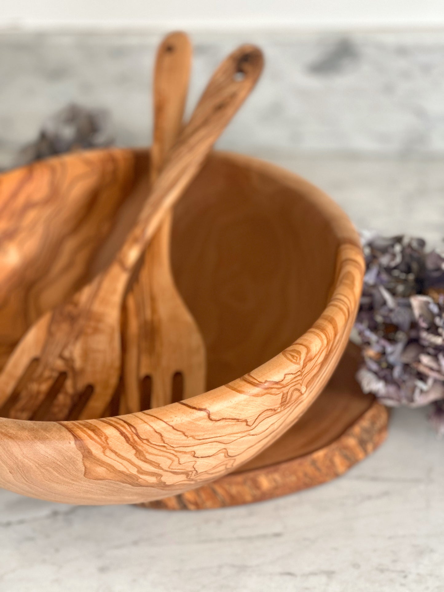 Olive Wood Salad Bowl (2 sizes)