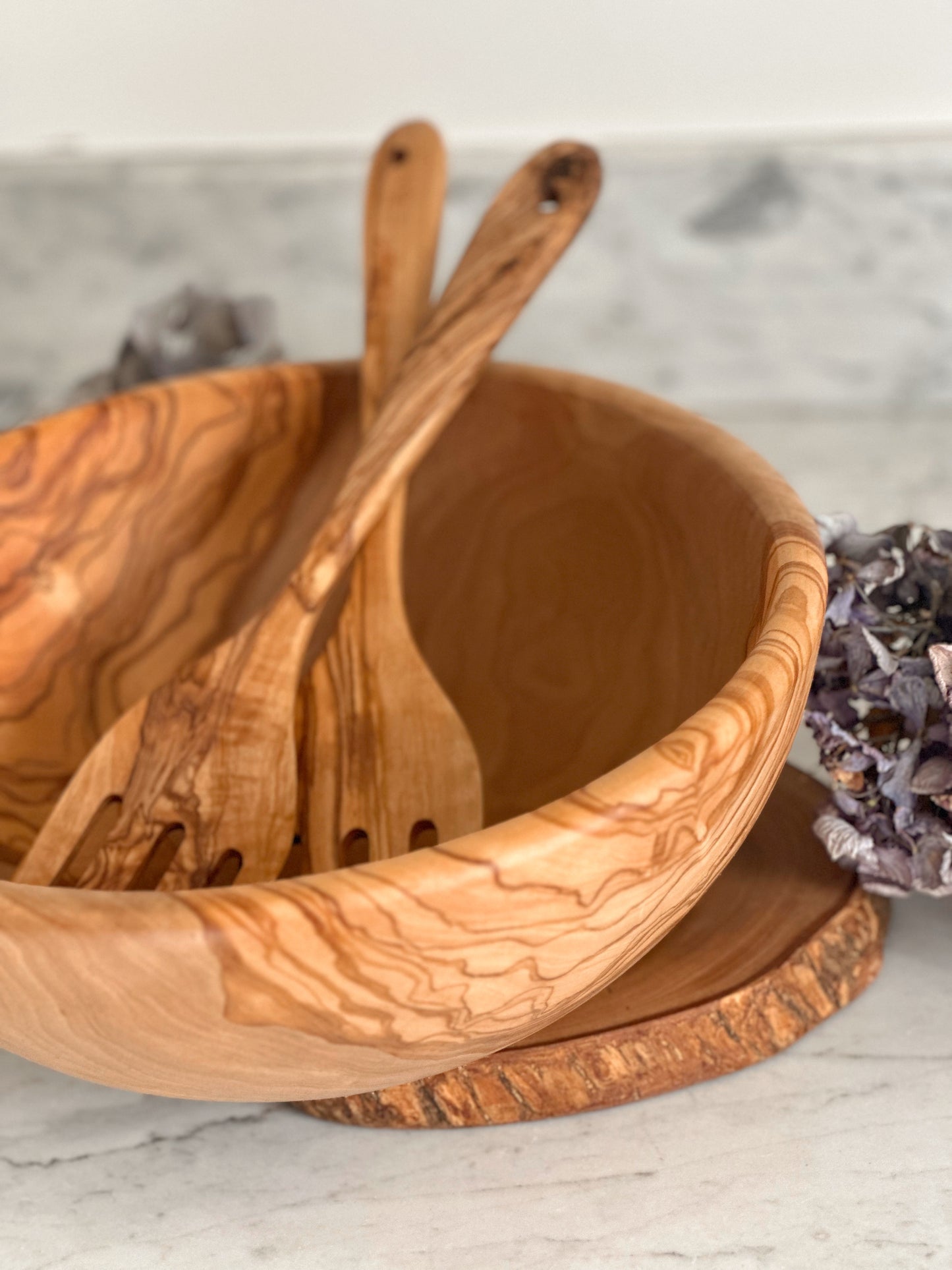 Olive Wood Salad Bowl (2 sizes)