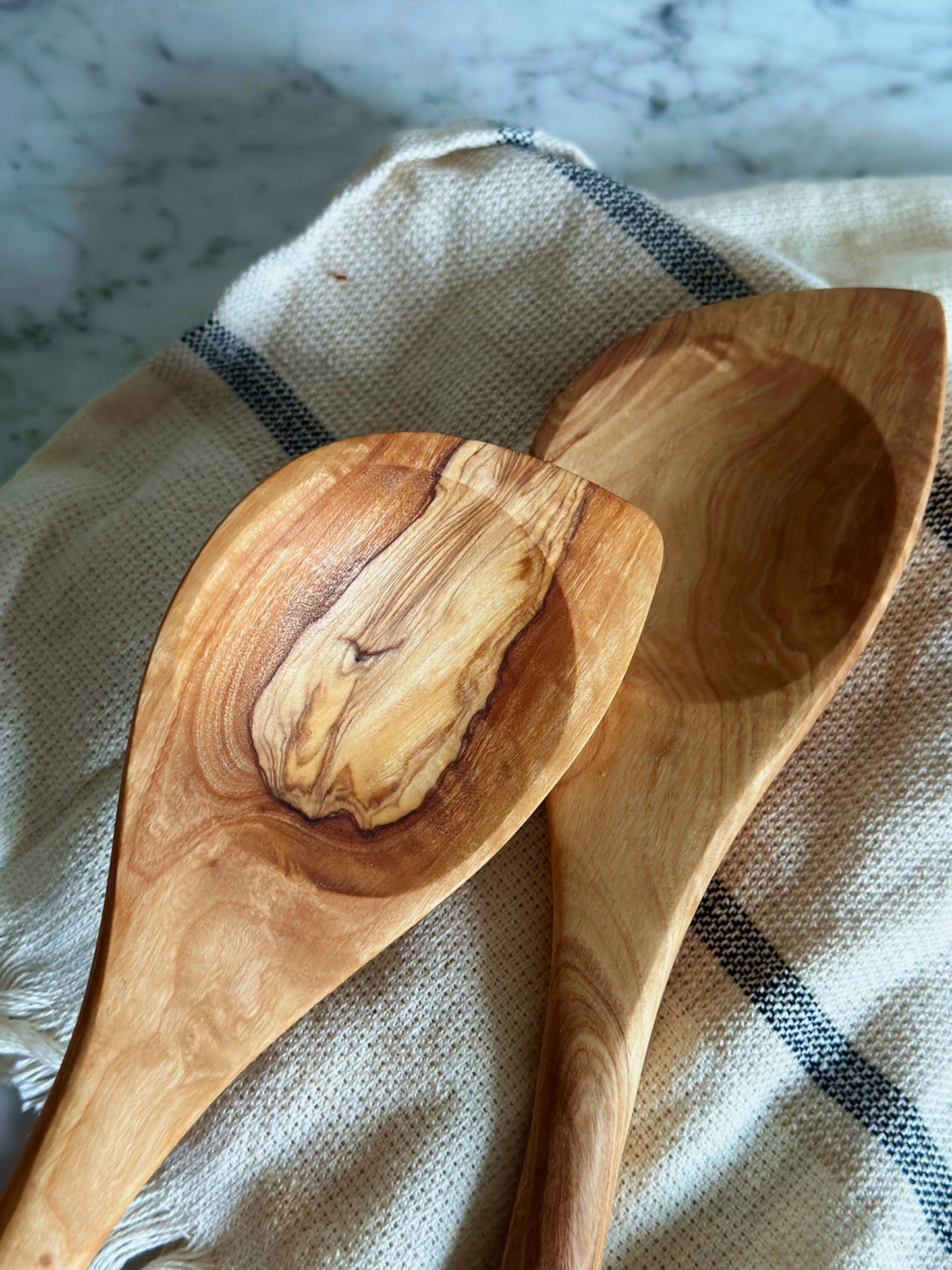 Olive Wood Corner Spoon//12 inch