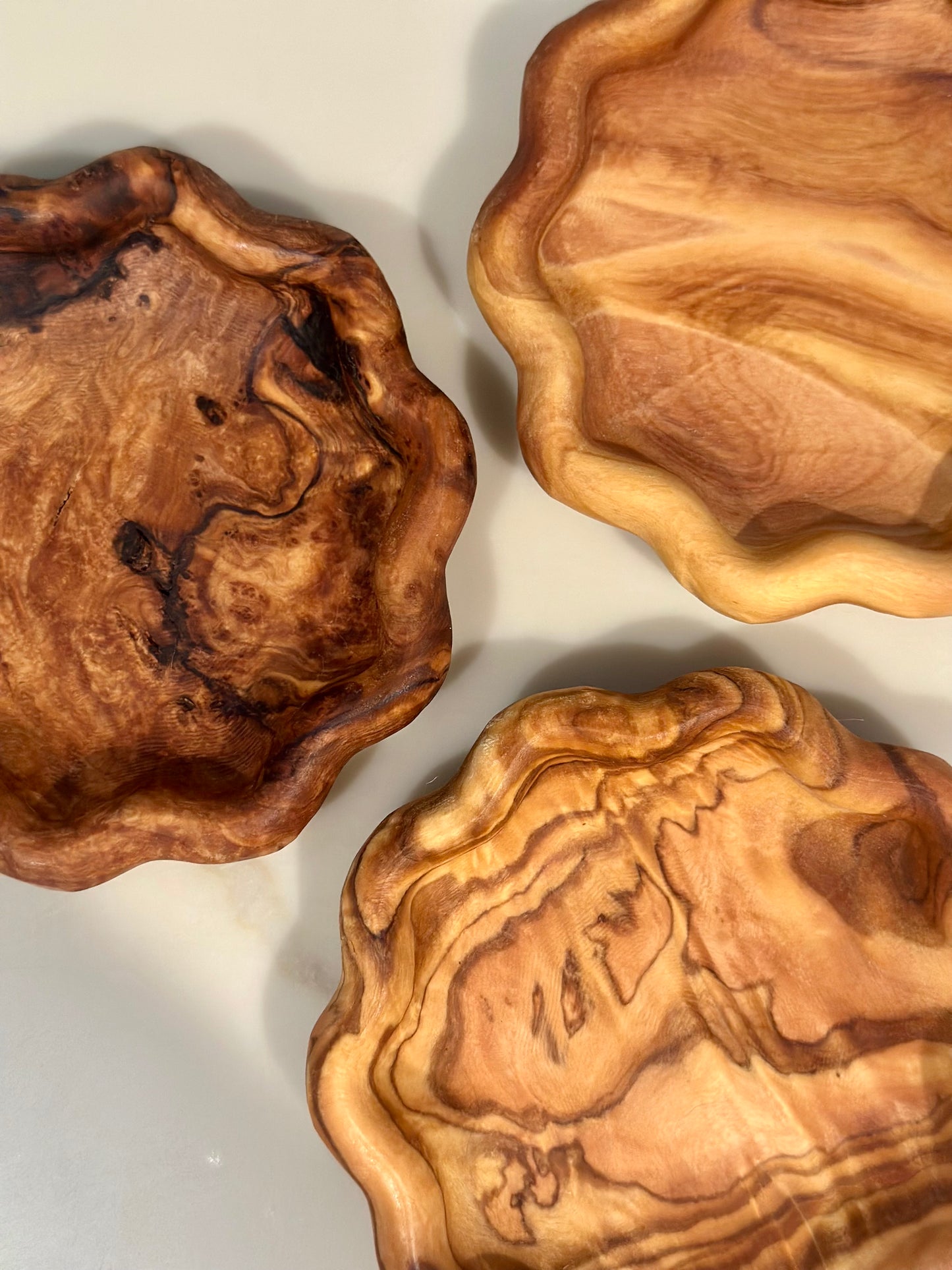 Olive Wood Scalloped Edge Dish