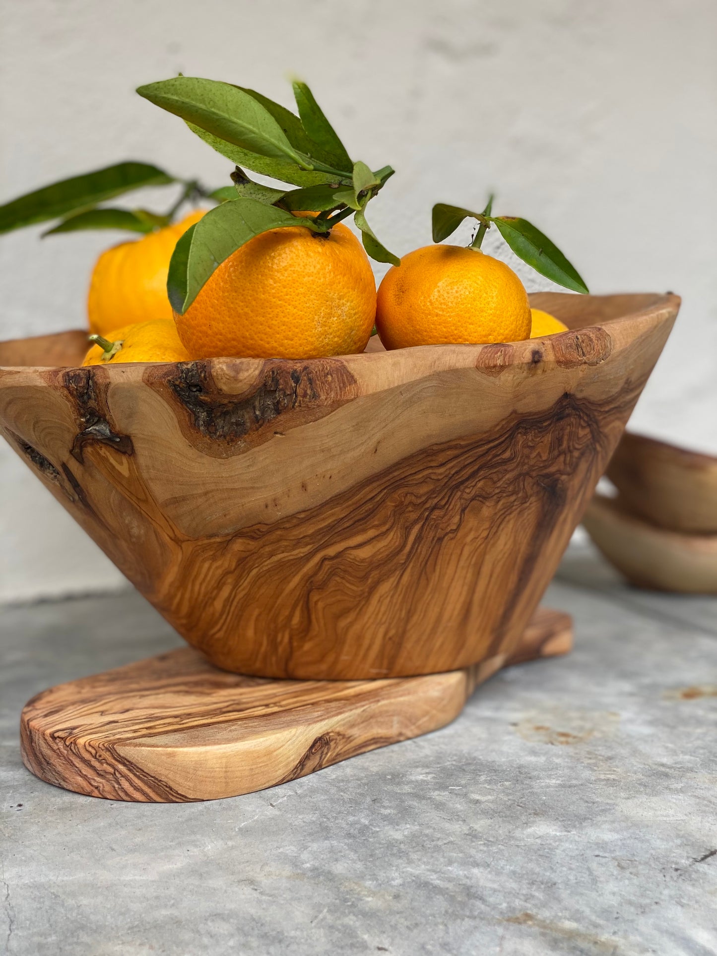 Olive Wood Natural Fruit Rustic Bowl//Large